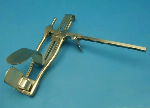 Retractor Hryntschak adult 24 cm holtex