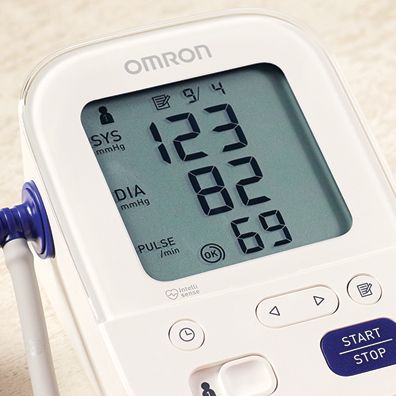 Omron M3 Comfort digital blood pressure monitor at £53.38