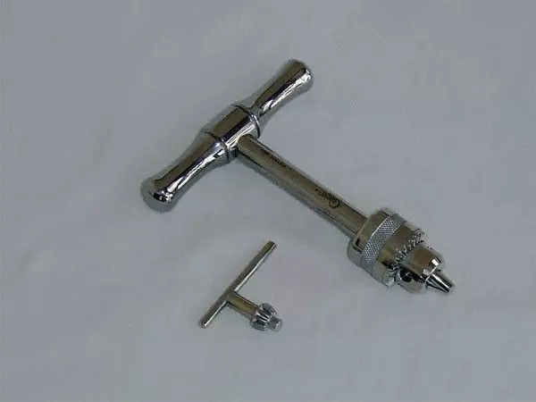 Mandrel with T-handle and key Holtex