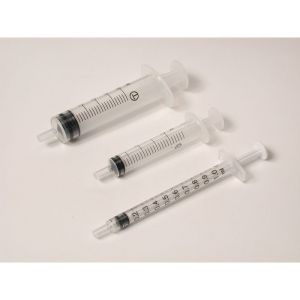 3 parts syringes 5 ml Terumo centered box of 100