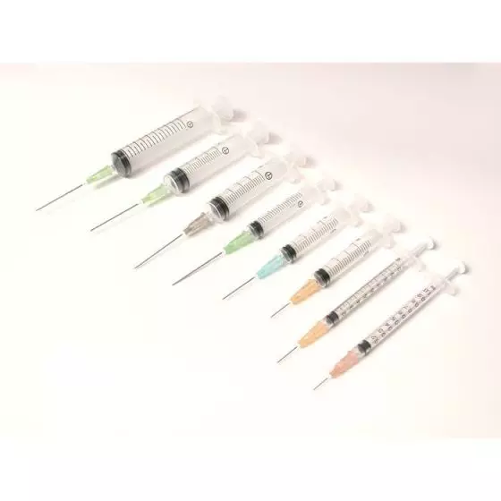 3 parts syringes with mounted needle Terumo 02 ml box of 100